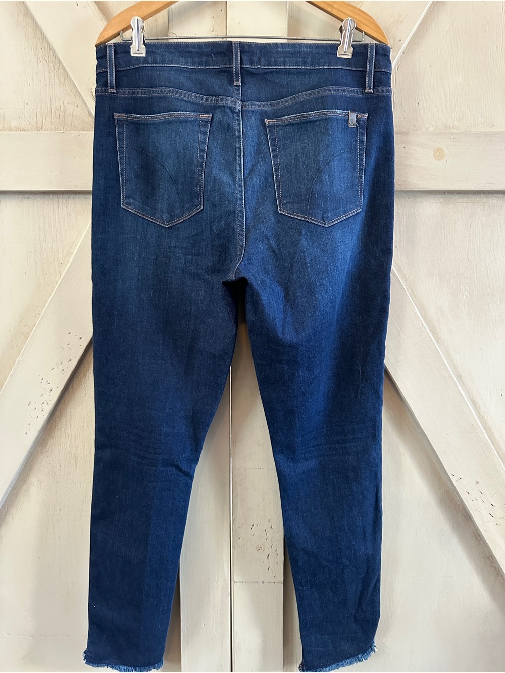 Joe’s Jeans High Rise Skinny Ankle Jeans Raw Hem Dark Wash Women’s 31 - Picture 5 of 7